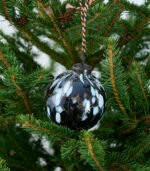 Boule de Noël en verre moucheté marron, fabriqué artisanalement . idéal pour votre sapin de Noël !